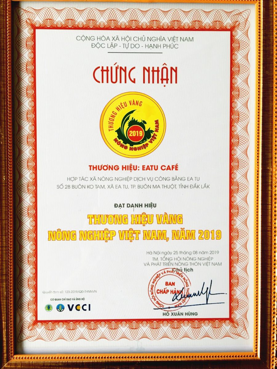 Chứng nhận thương hiệu vàng nông nghiệp Việt Nam